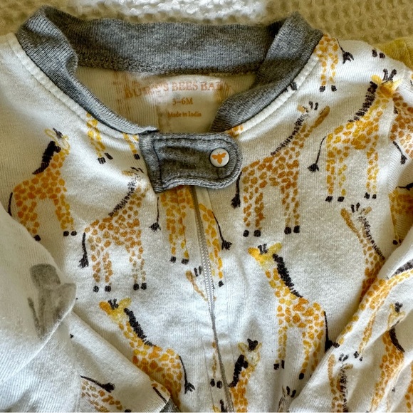 Burts bees footie bundle - Picture 3 of 7